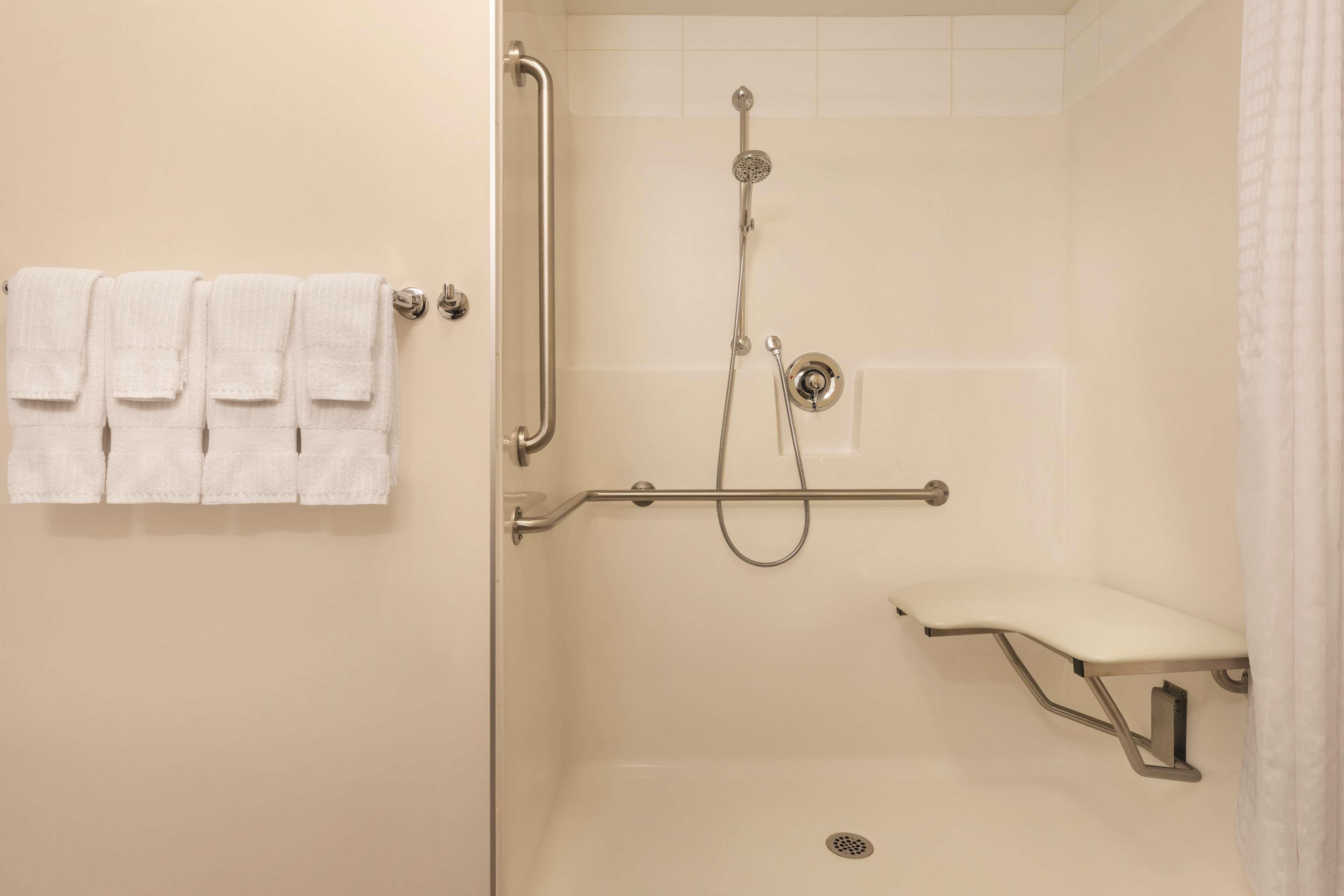 Park By Radisson, Airport North, Ab Inn Calgary