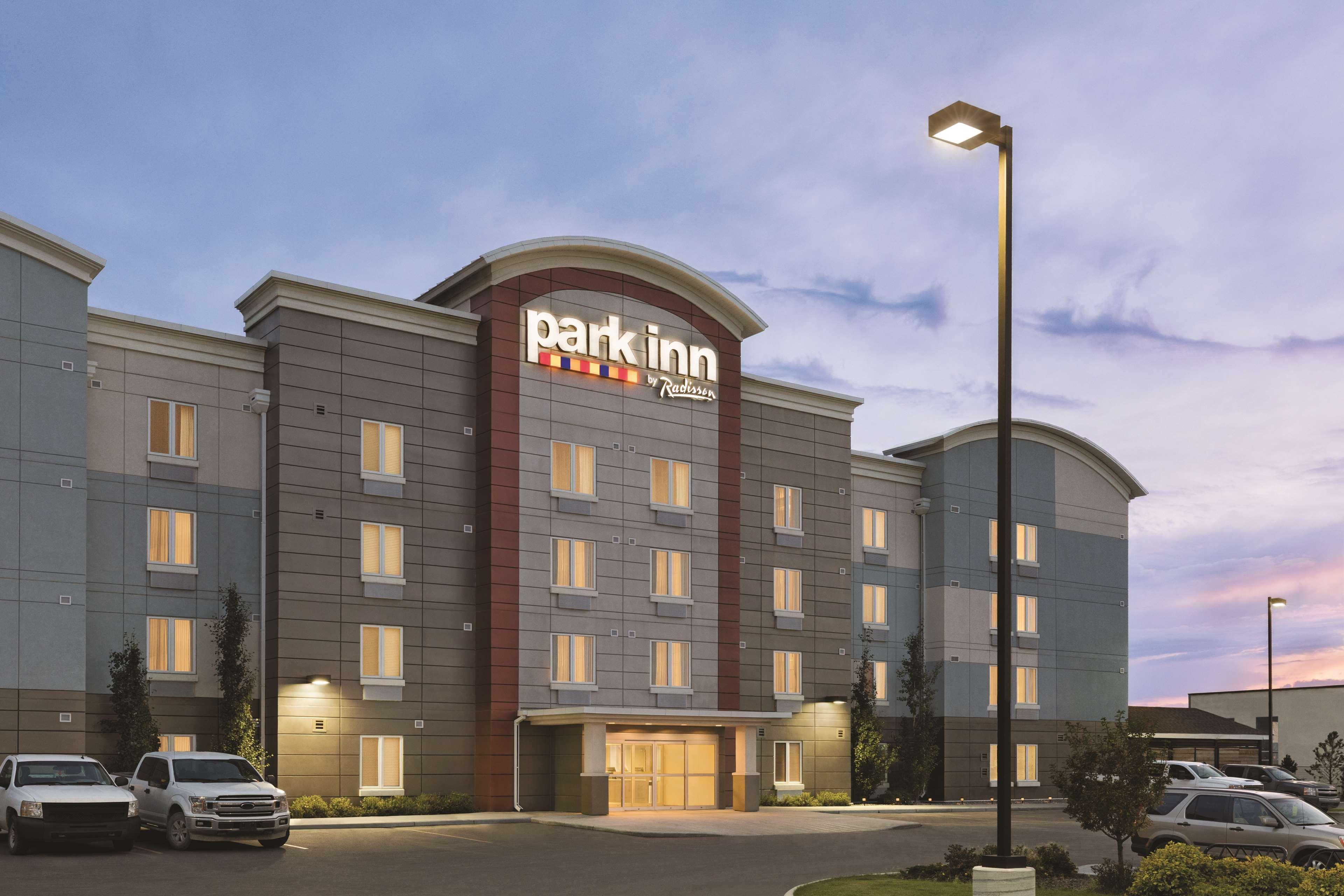 Park By Radisson, Airport North, Ab Inn Calgary